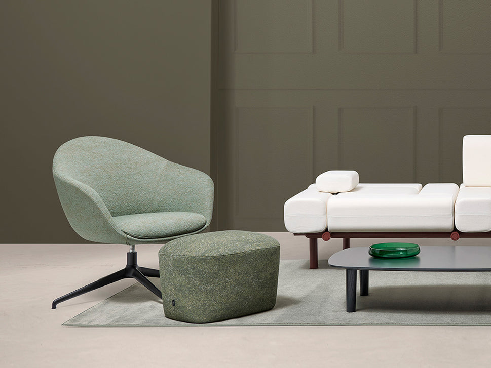 Well-Come Pouf