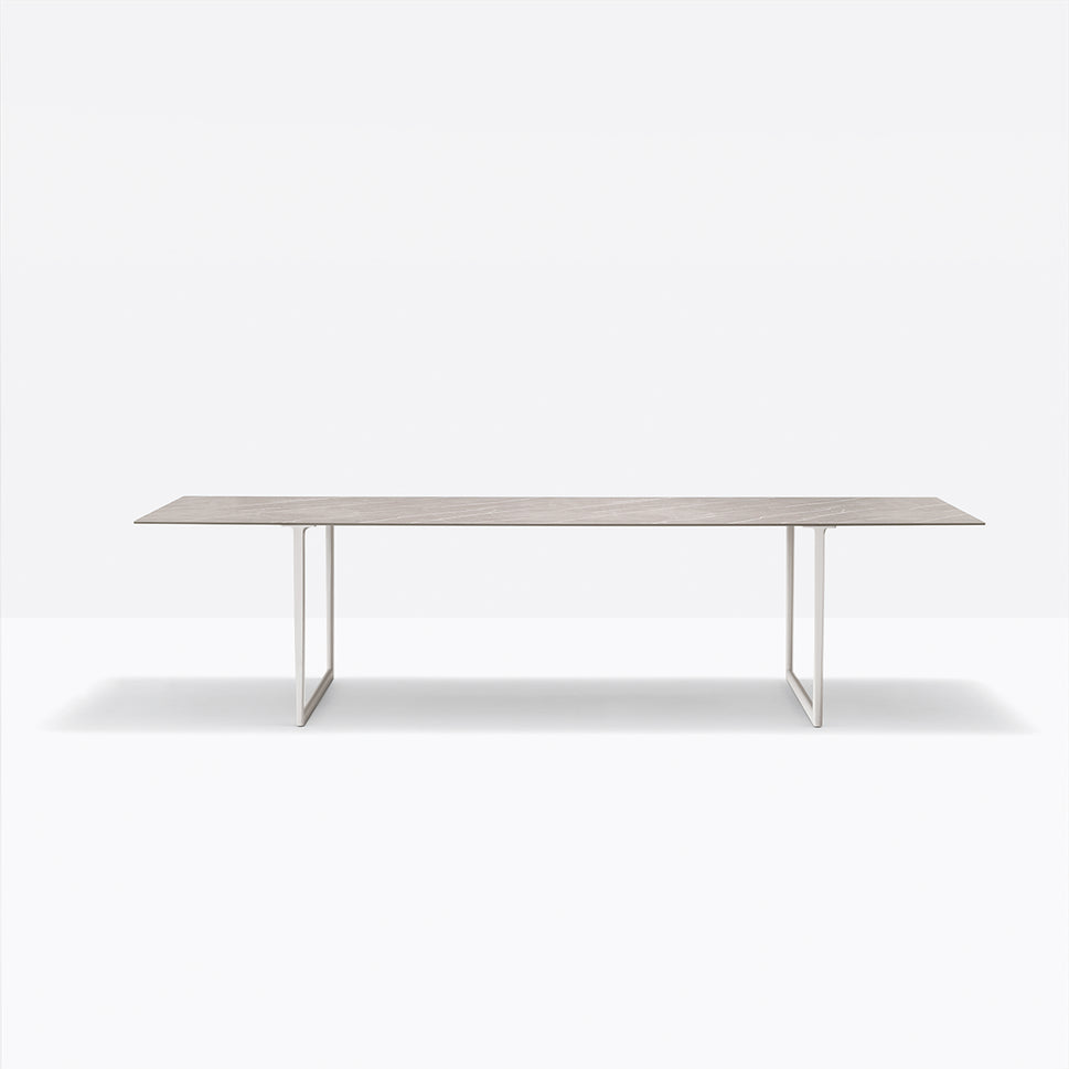 Toa Table
