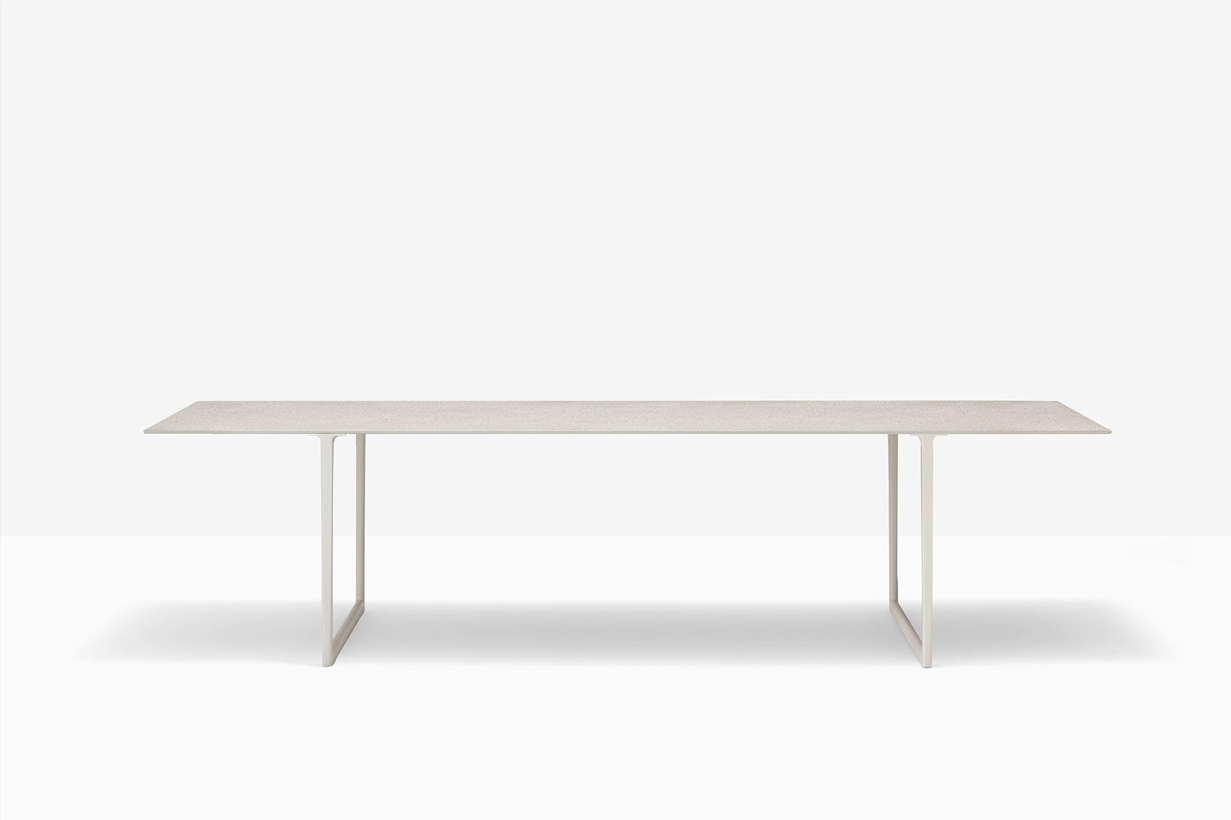 Toa Table