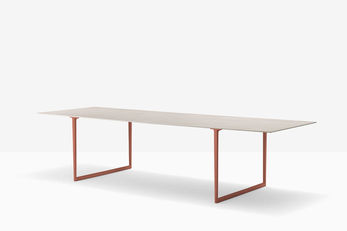 Toa Table