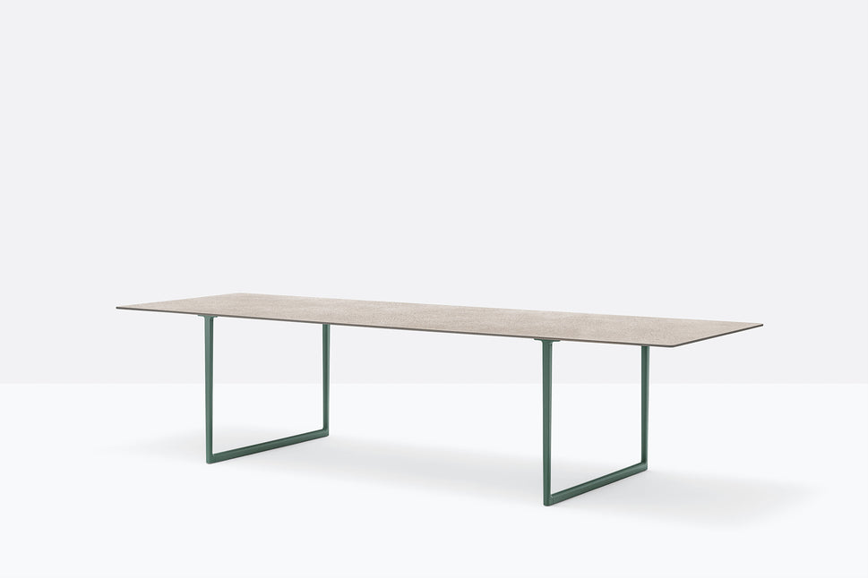 Toa Table