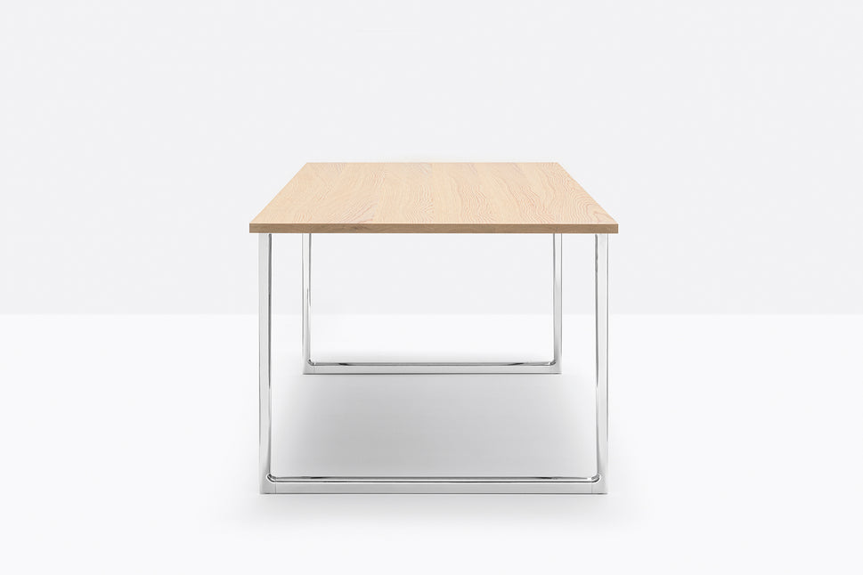 Toa Table
