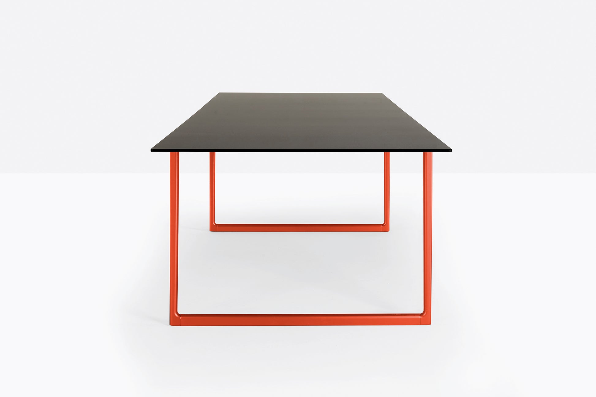 Toa Table
