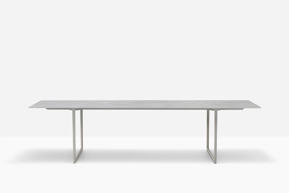Toa Table