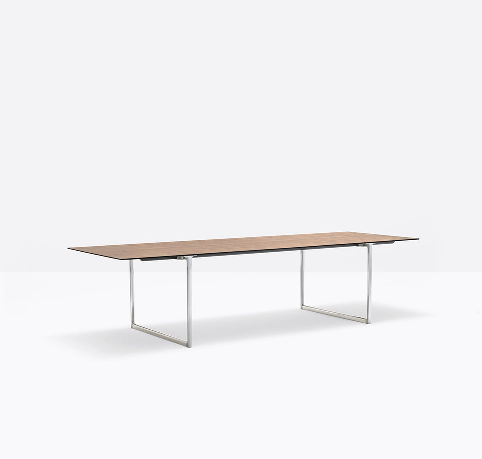 Toa Table