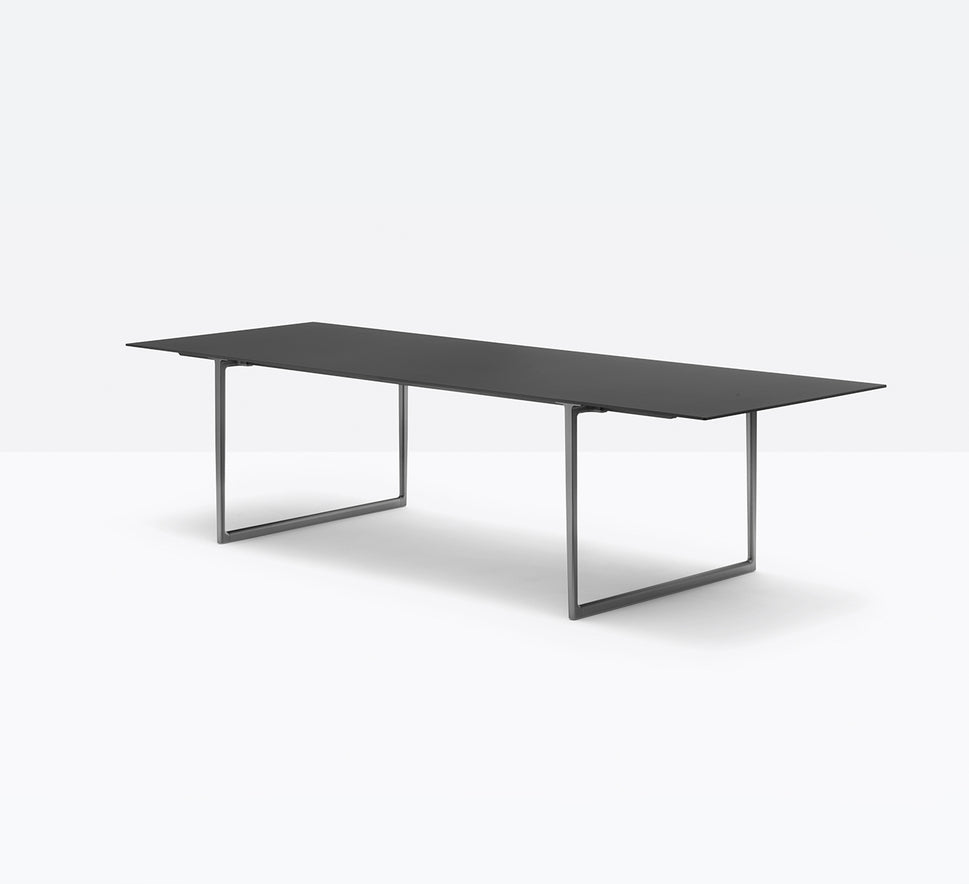 Toa Table