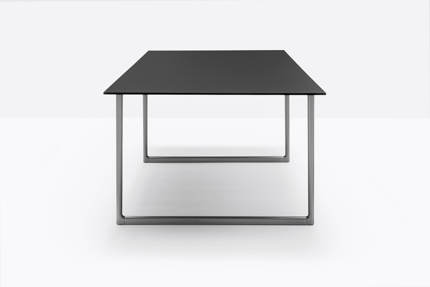 Scrivania Toa Table di Pedrali