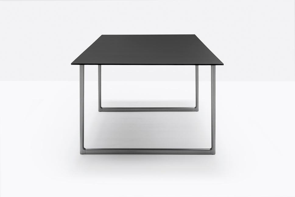 Toa Table