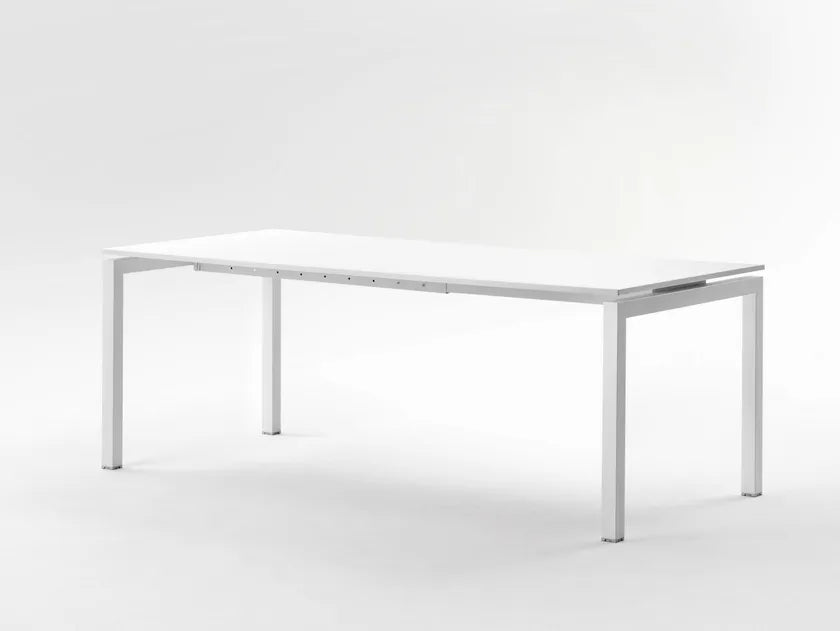 Scrivania Fifty 50 di Mara