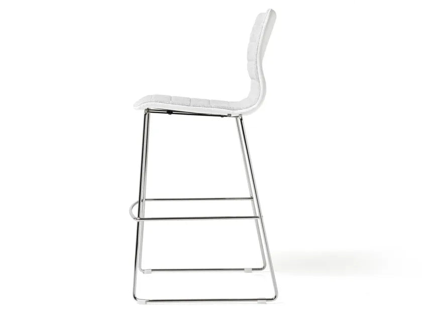 Miss Stool